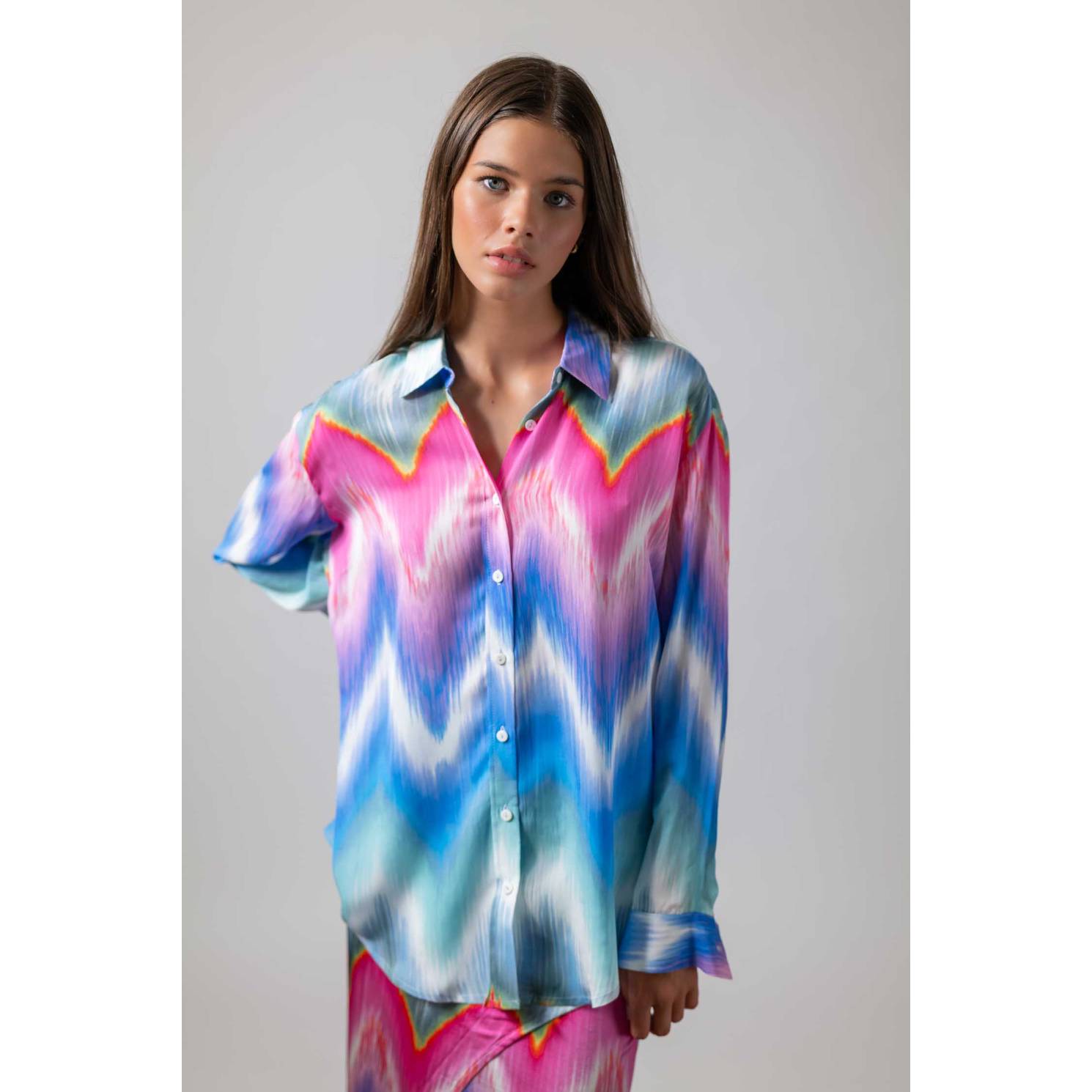 camisa fiore azul fucsia